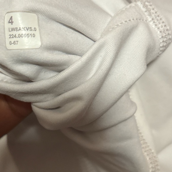 Lululemon Athletica Cream Skater Mini Skirt - Picture 3 of 3